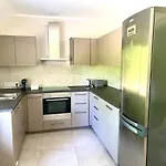 Schäfer, - Exklusive 2-zimmer-wohnung Zum Wohlfühlen 78 Qm *