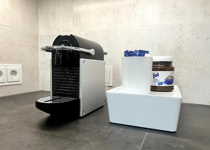 Schaefer, - Exklusive 2-zimmer-wohnung Zum Wohlfuehlen 78 Qm דירה